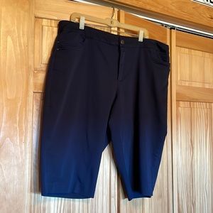 Navy capris